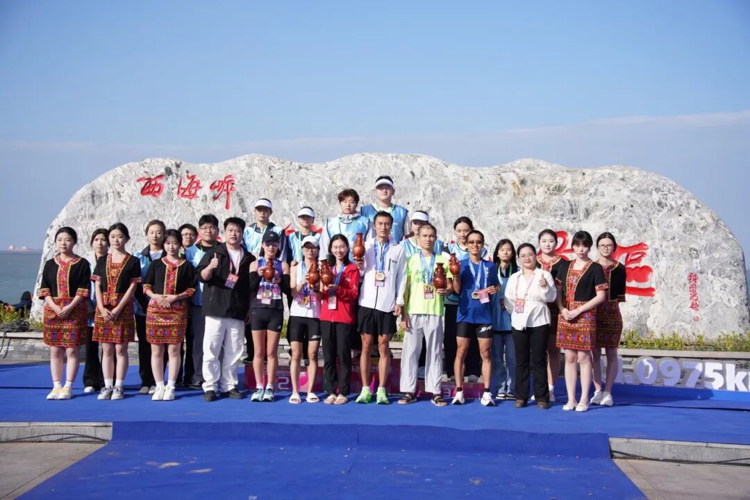 奉献为翼，奔跑为章！我校师生书写海南东方半程马拉松的校园担当