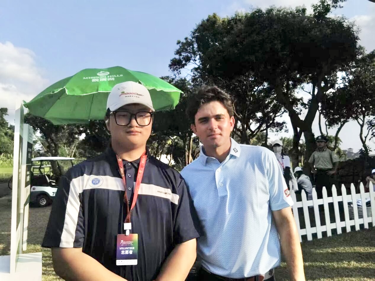 校园榜样谢瑾睿：挥杆逐梦，笃行向远