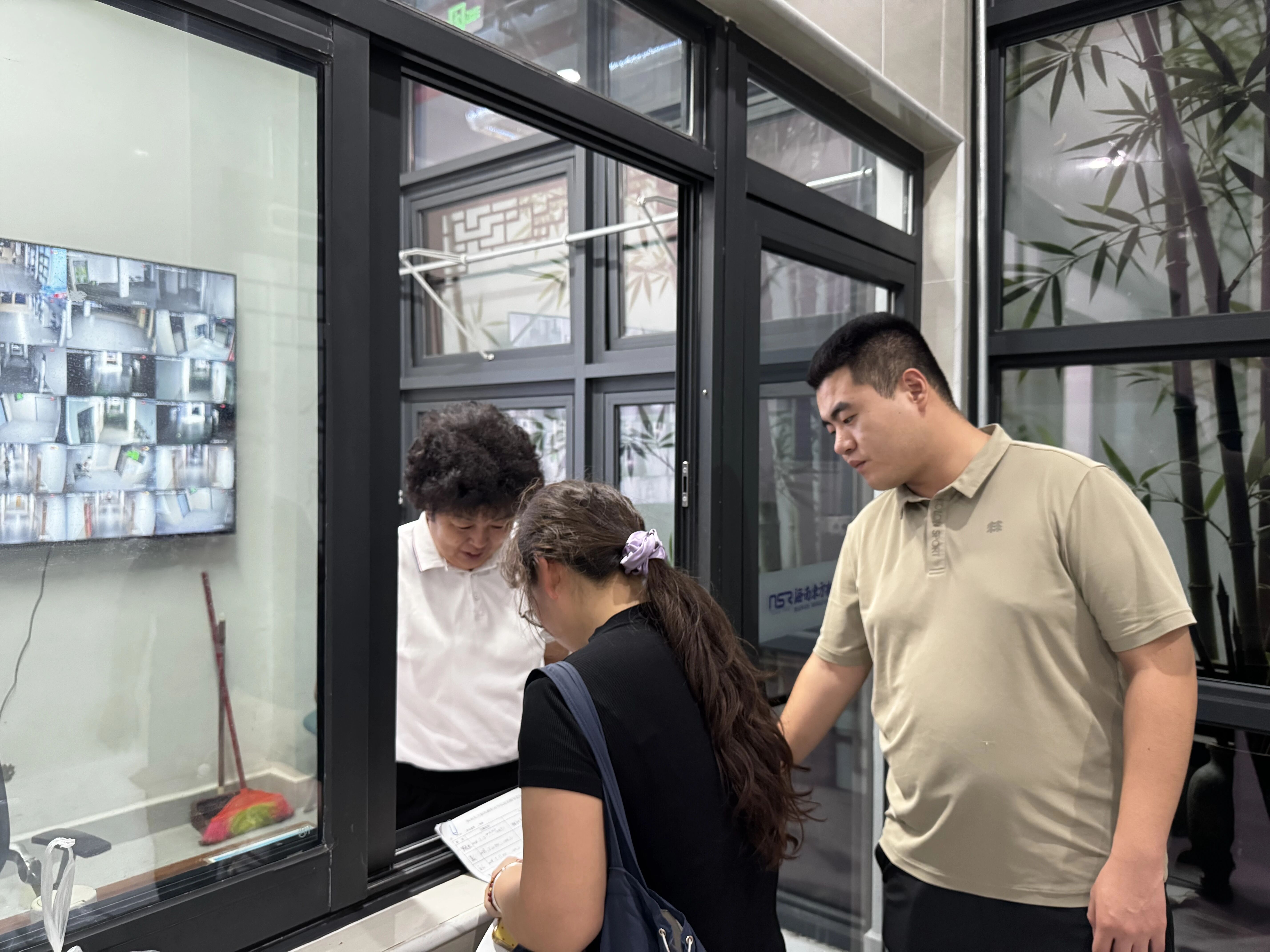 筑牢防线，共育文明——我校学生工作处“安全文明月”活动纪实