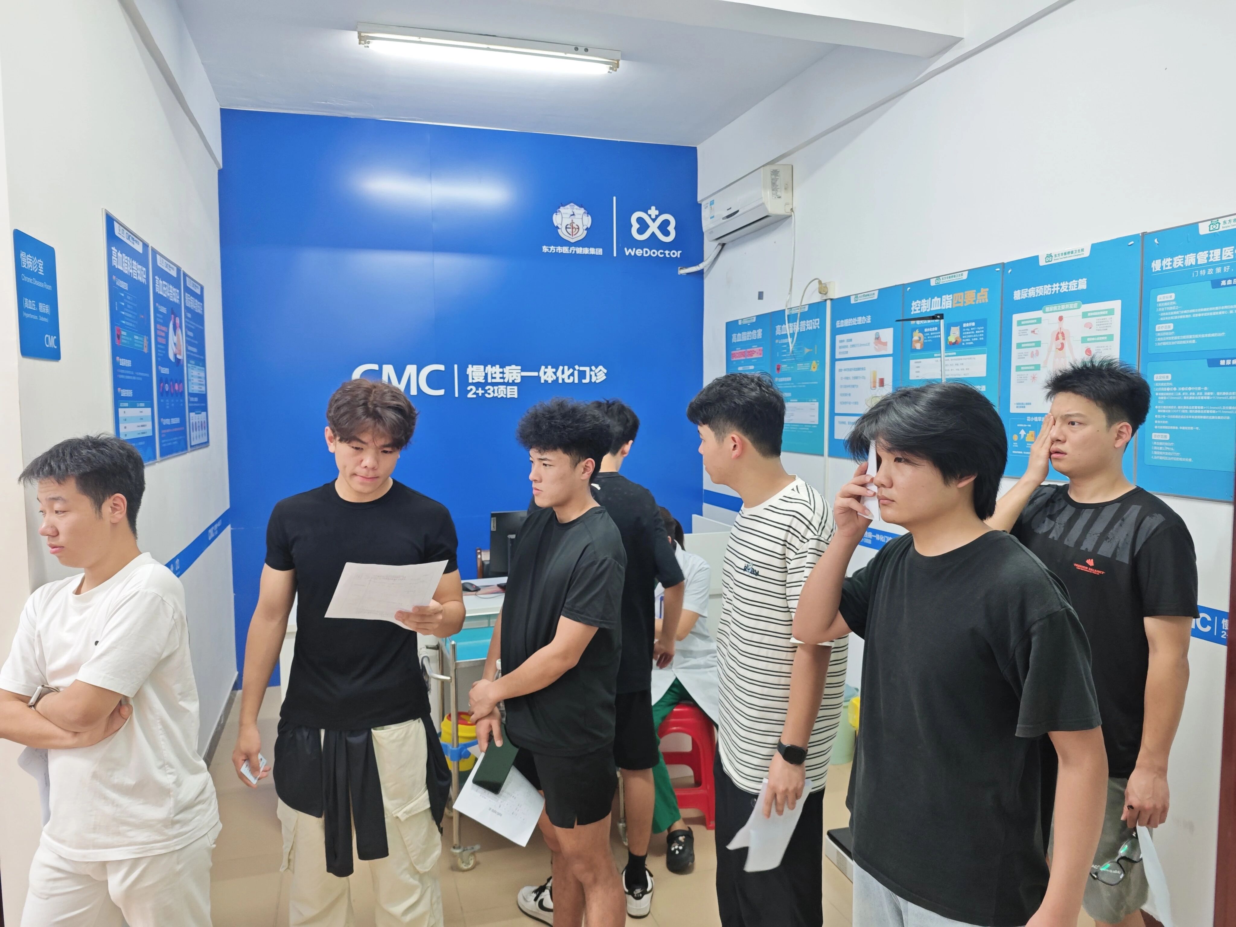 青春逐戎装 热血赴军营 | 我校圆满完成征兵初检工作